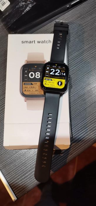 Smart watch nou sigilat