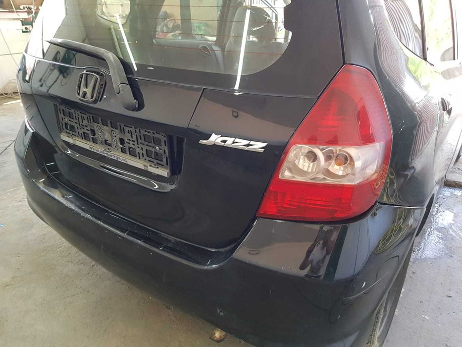 Vopsitorie auto reparatii auto tinichigerie indreptat tabla