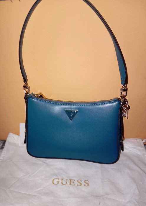 Чанта дамска Guess Daryna 2 Comp Satche HWVG94 93180. Нова.