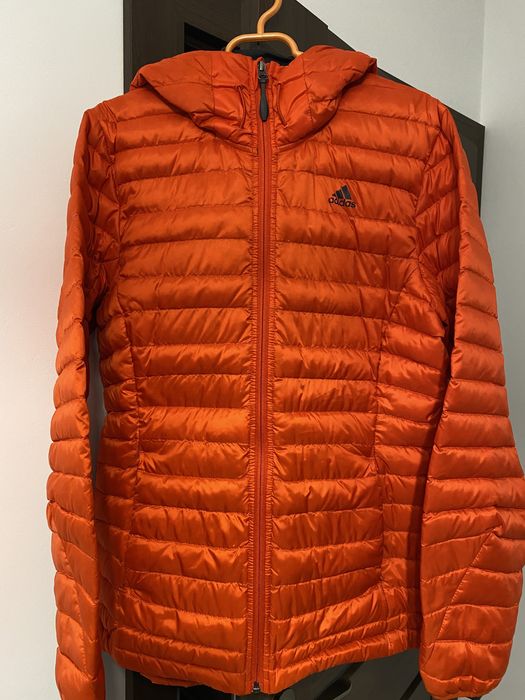 Geaca cu gluga, marca Adidas (de dama)