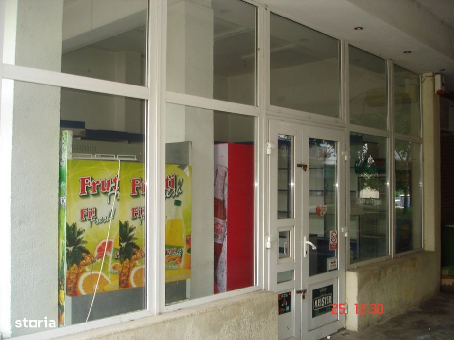 Vand spatiu comercial Piata Magnoliei Oradea