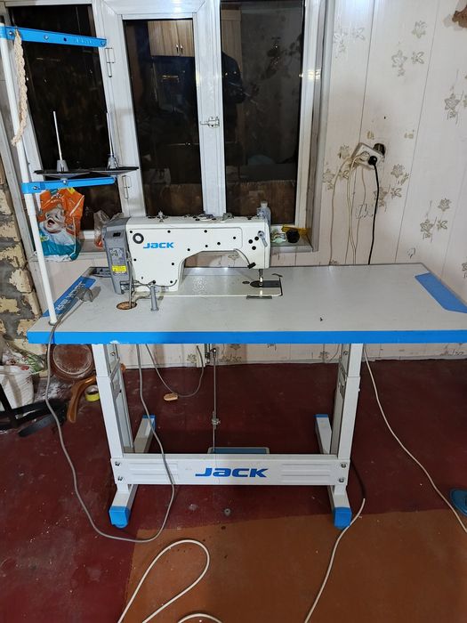 Tikuv mashinasi JACK sotiladi