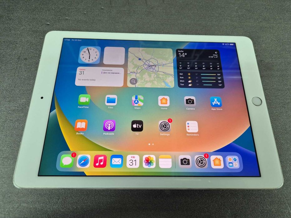 Apple iPad Pro 9.7" 2016 Cellular