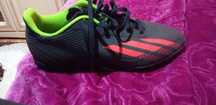 Vând adidași de fotbal adidas mărime 41 (Nu dețin transport)