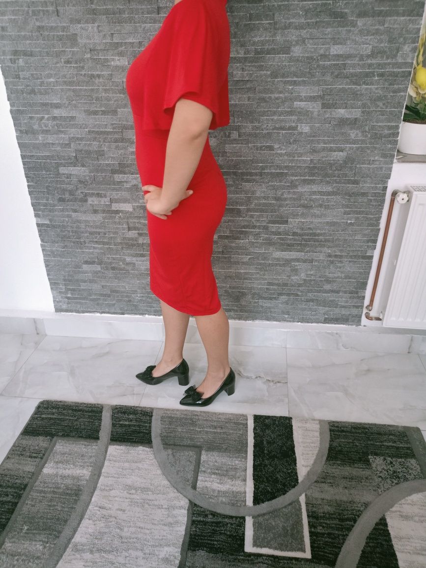 Rochie noua mărime S