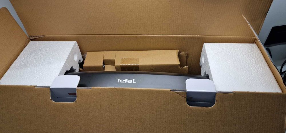 Електрическа грил-скара Tefal CB6A0830 Plancha Compact