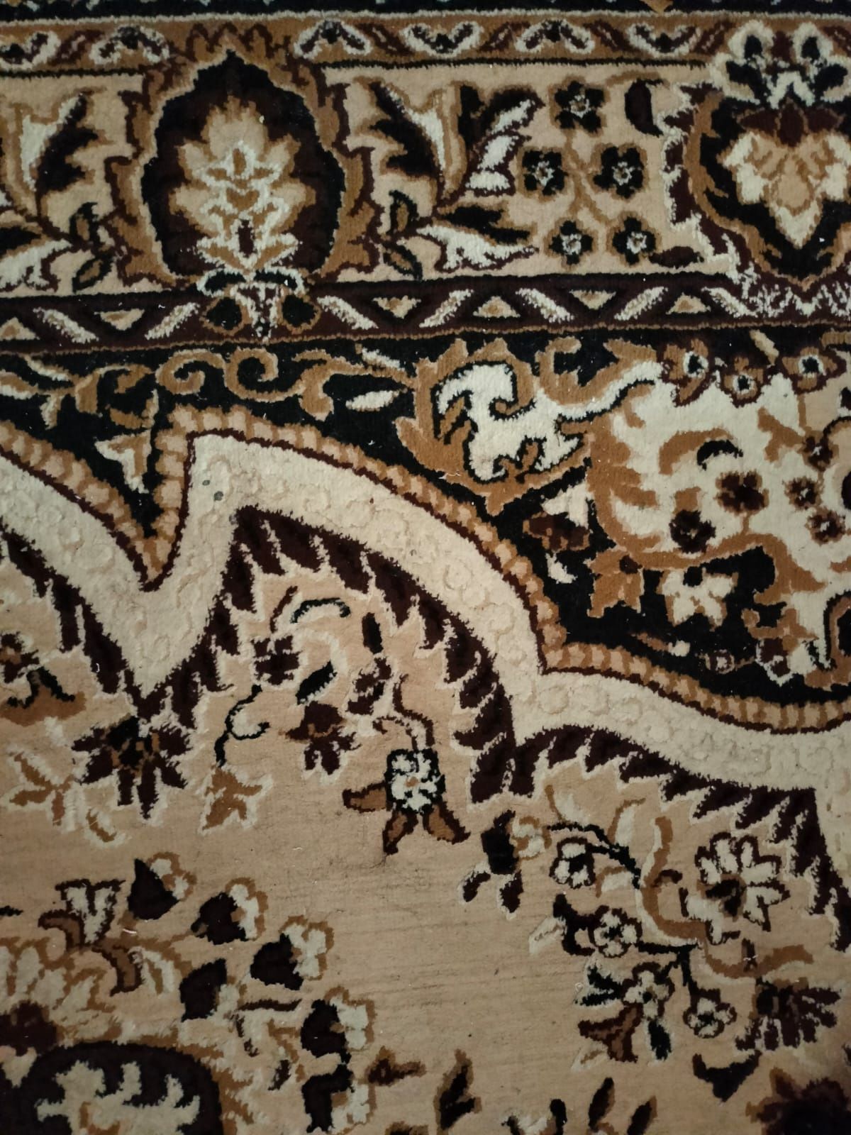 Продам стенку, диван, кресла, паласы и массажер