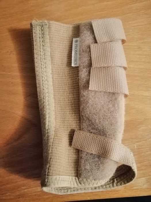 Orteza Promedics încheietura dreapta - masura L