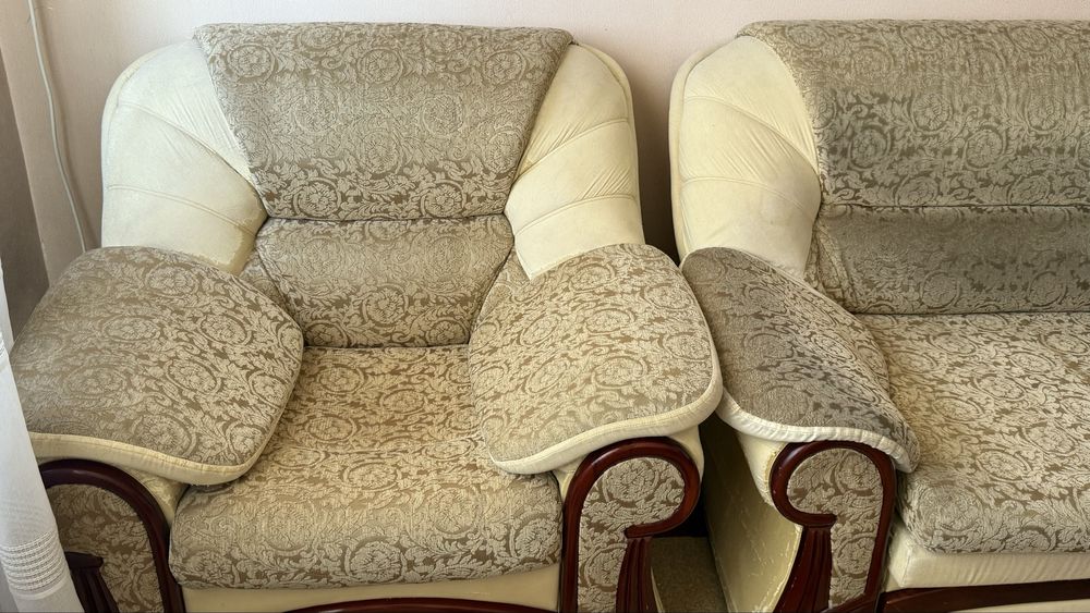 Продам диван ,кресло и софу