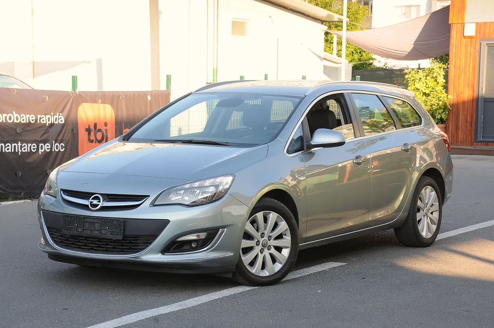 Opel Astra J 2015 1.6CDTi 110 CP E6 6 trepte Clima Piele/Mixt, Recent Adus