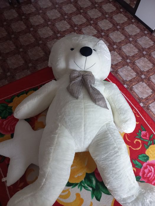 Продам мишку за 30 000 тенге, абсолютно новая, закрытая в целлофане