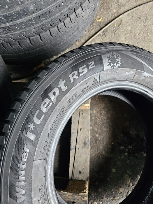 4 anvelope iarna 195 65 15 Hankook 2021