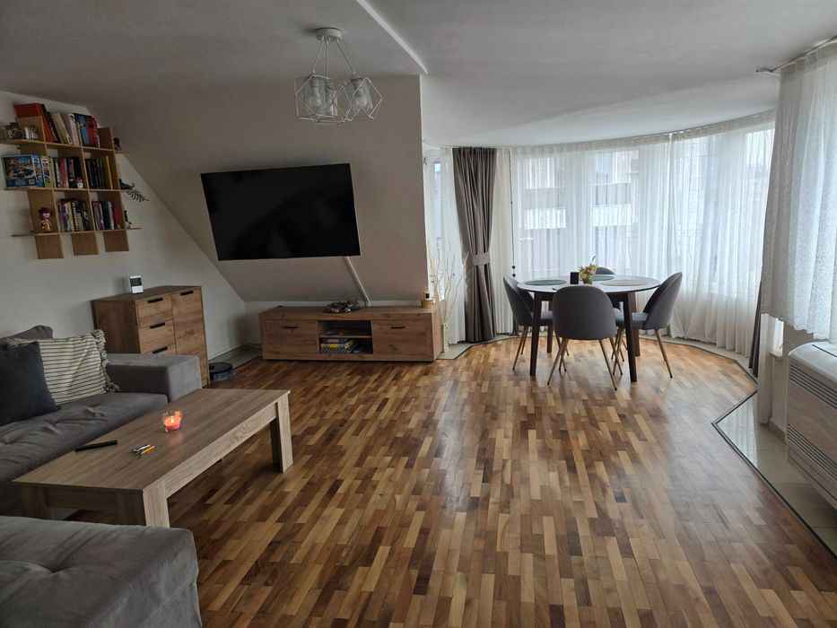 Кантора Триумф продава мезонет в централна част на гр. Казанлък