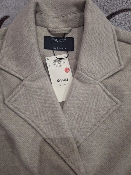 Дамско палто ново от Sinsay за 30лв