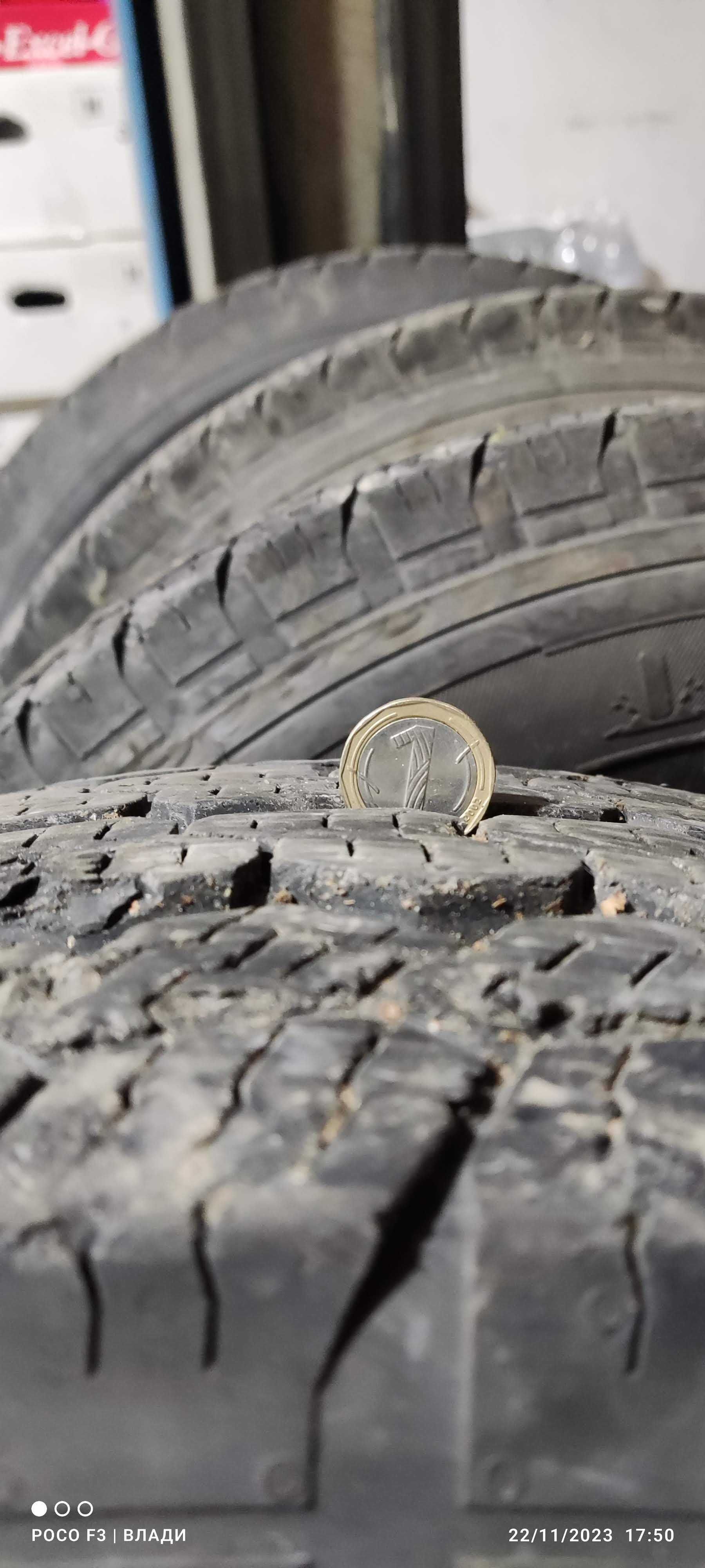 Гуми  за кемпер, бус  225/75R16c dot 3814