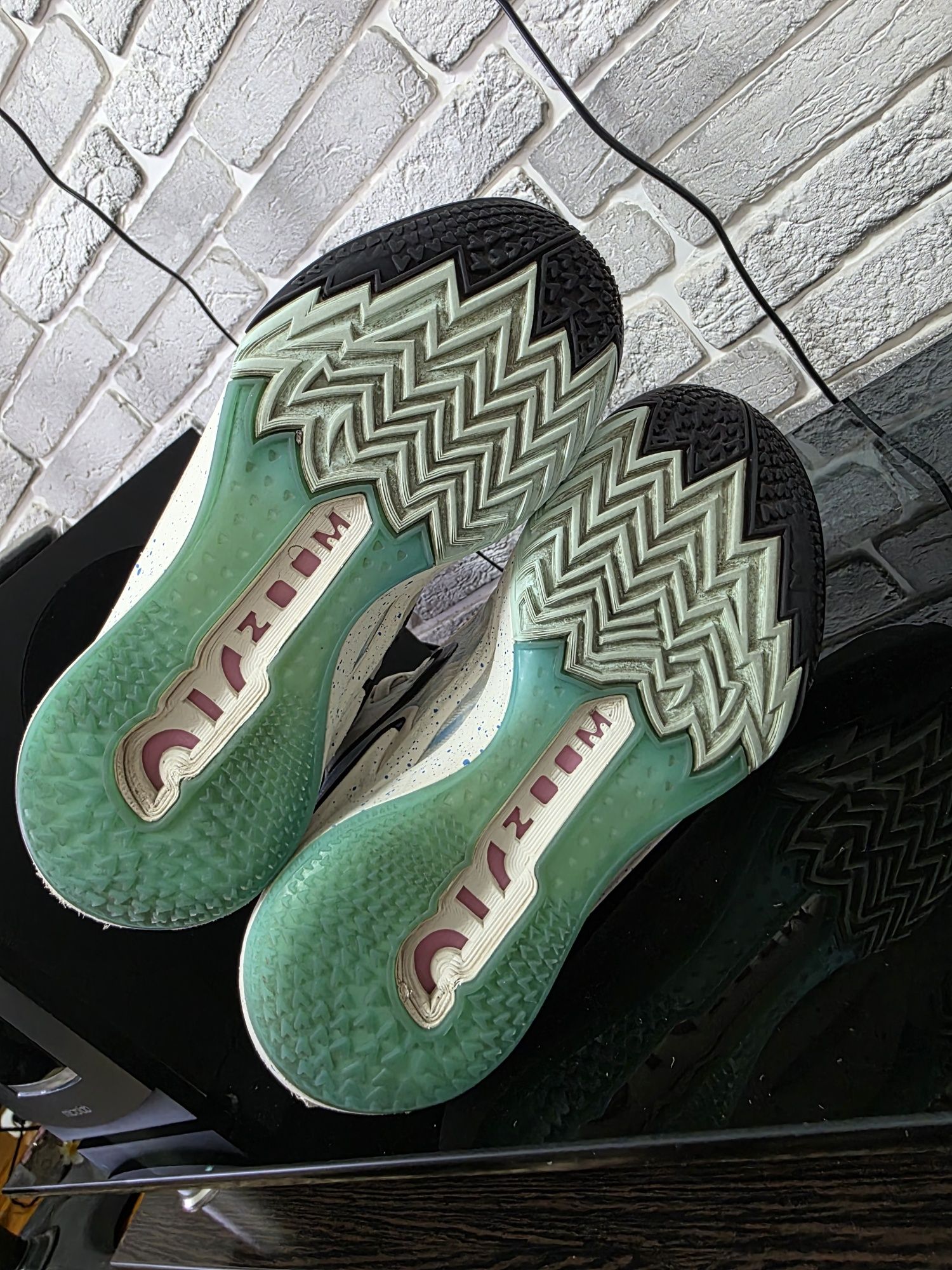 Оригинальные кроссы Nike