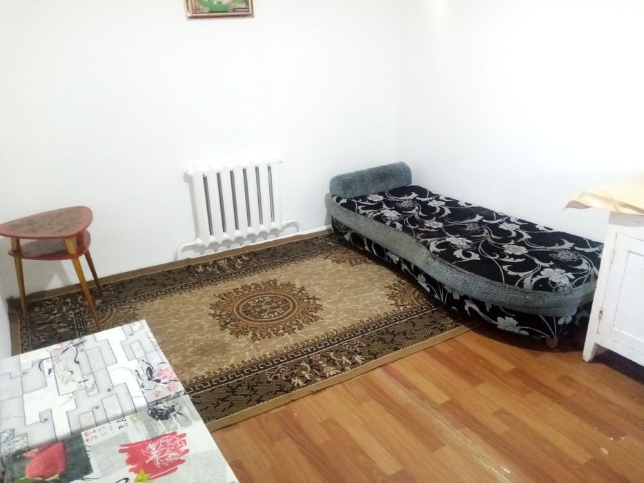 Сдам комнату в районе КОЛХОЗНОГО РЫНКА, В часном секторе