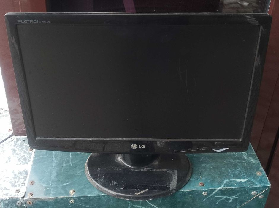 Продам монитор для компьютера