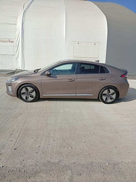 Hyundai Ioniq Hybrid facelift 2020