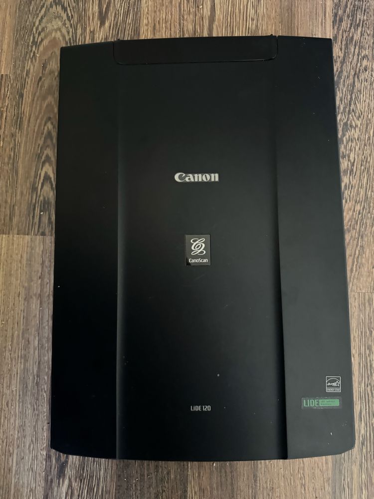 Скенер Canon CanoScan Lide 120