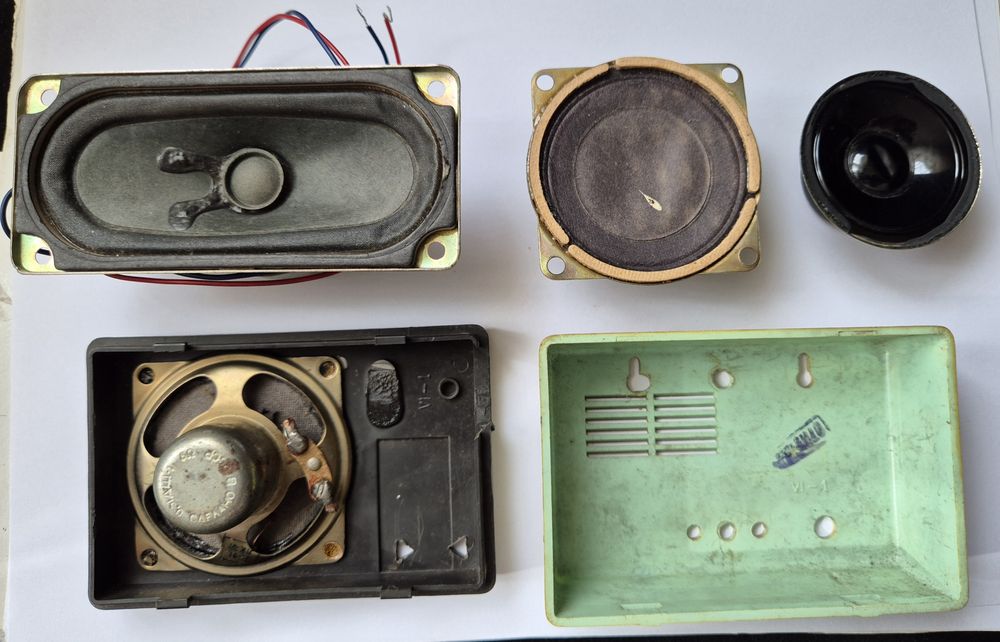 Motoraș casetofon/magnetofon+diverse difuzoare