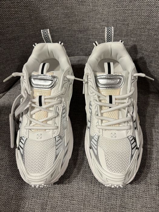 Off white be right back