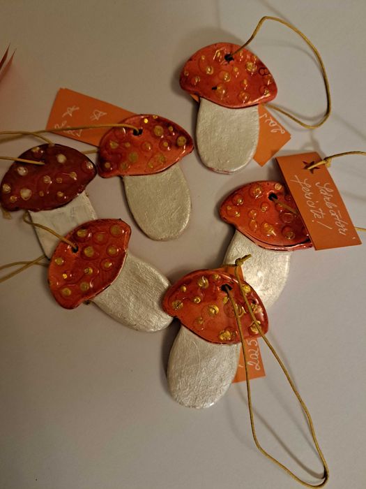 Ornament handmade din lut – unic și creat cu suflet