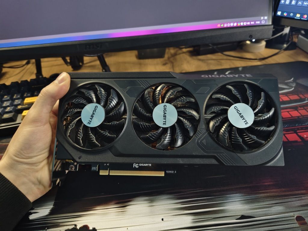 Продам RTX 4070 ti