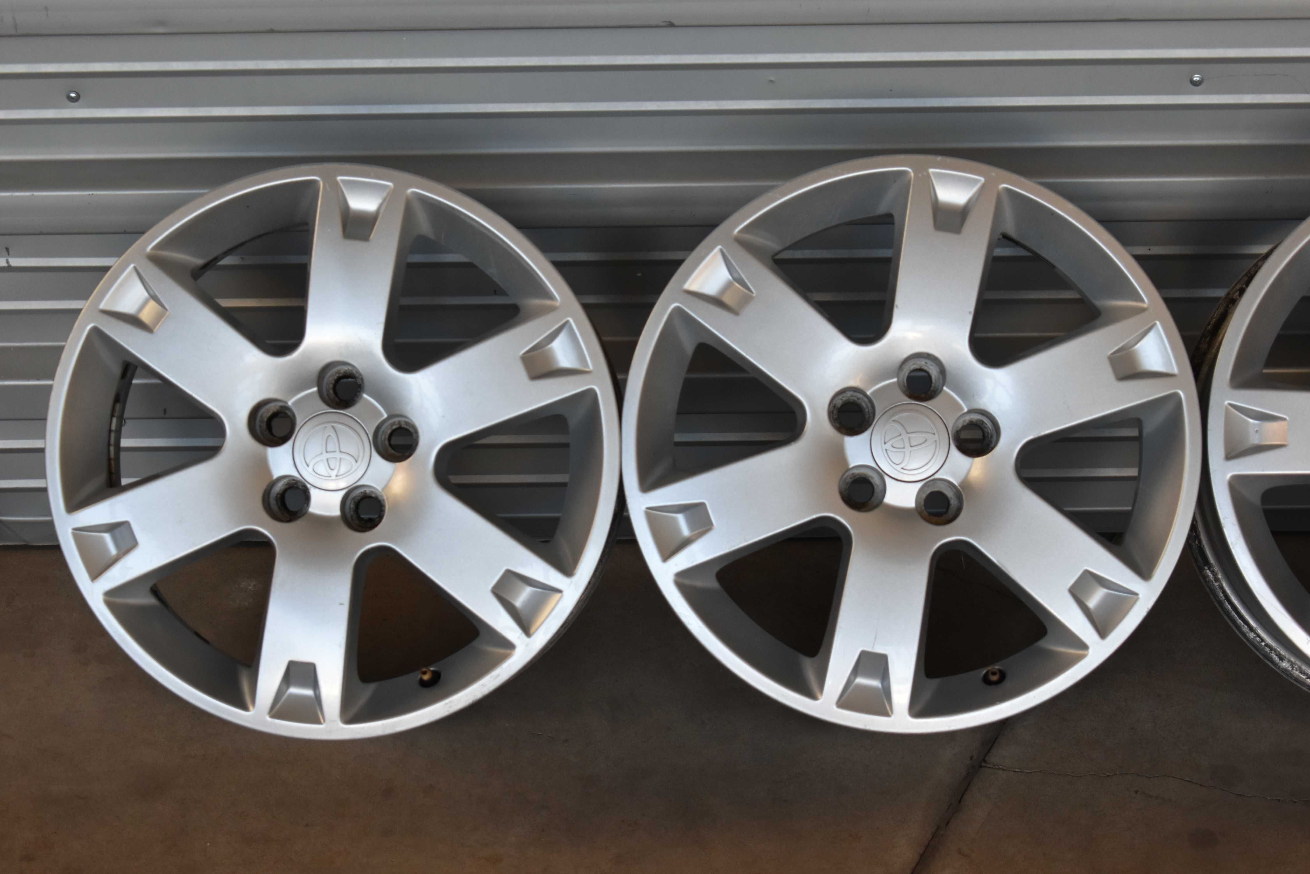16'' Джанти Toyota 5x100