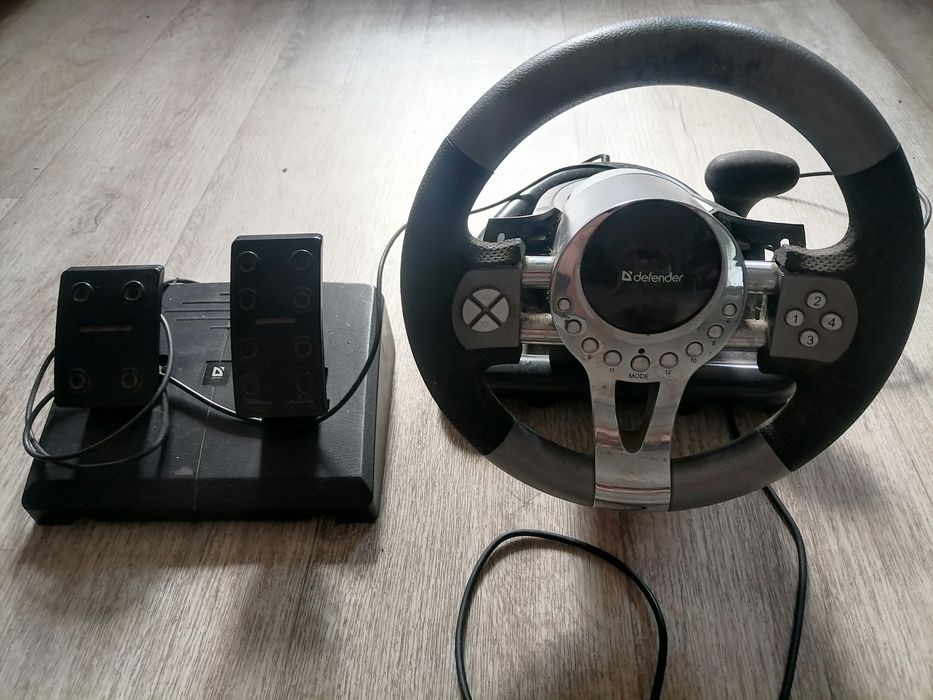 Продам игровой руль для гонок