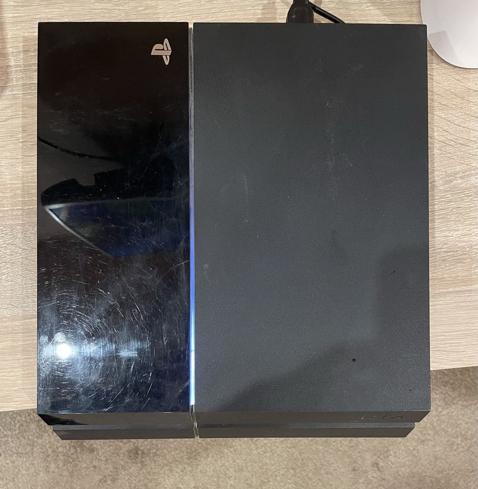 PlayStation 4 500GB