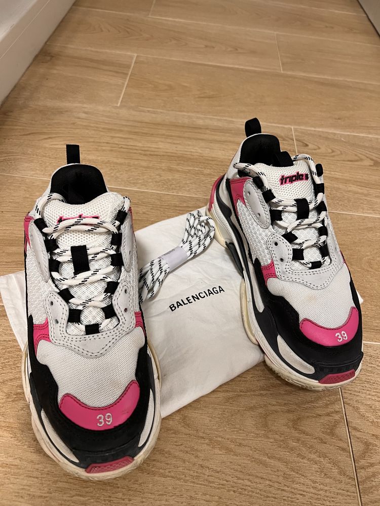 Balenciaga TripleS