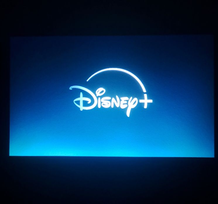 Videoproiector suport 4k