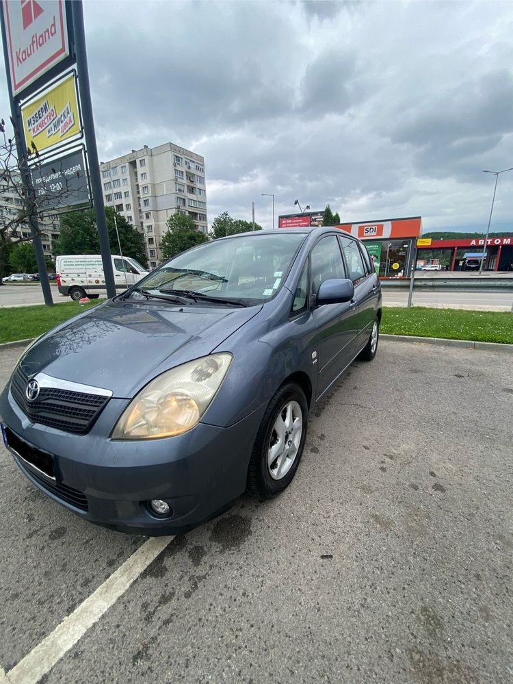 Toyota Corolla Verso 1.8 Газ