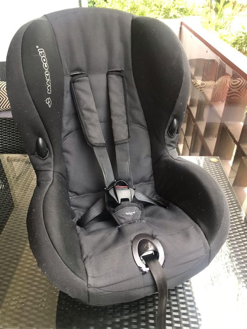 Замечательное автокресло isofix