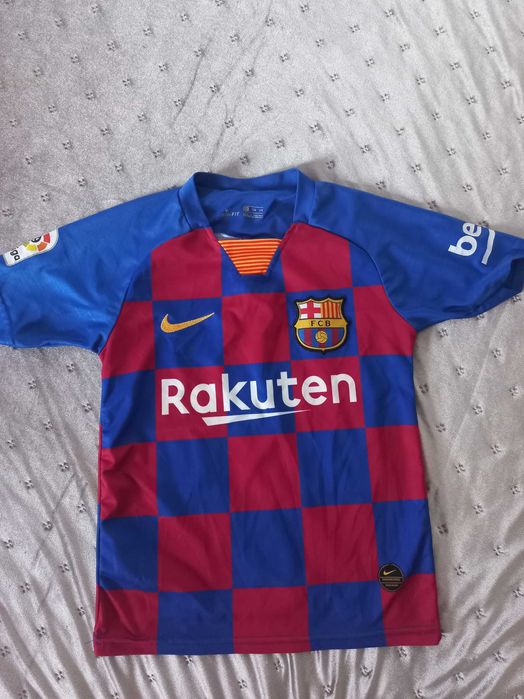Bluza de treining  si tricou  7 _8 ani