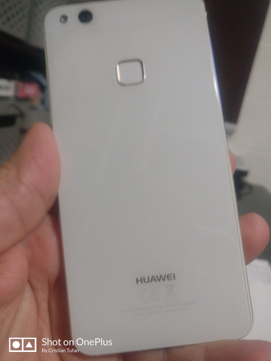 White Huawei p 10 lite/ 4 giga ram
