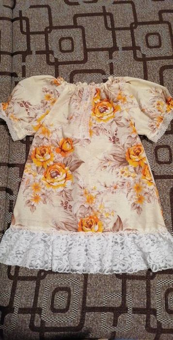 Rochite noi fără eticheta ,5-7 ani