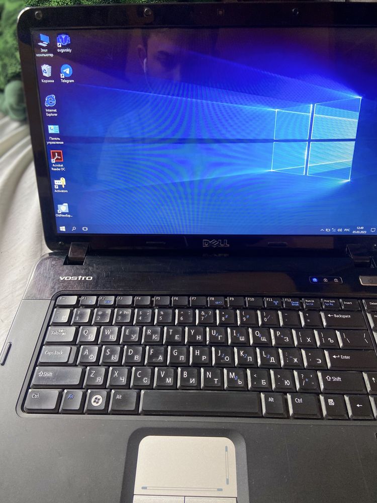 DELL notebook xolati yaxshi