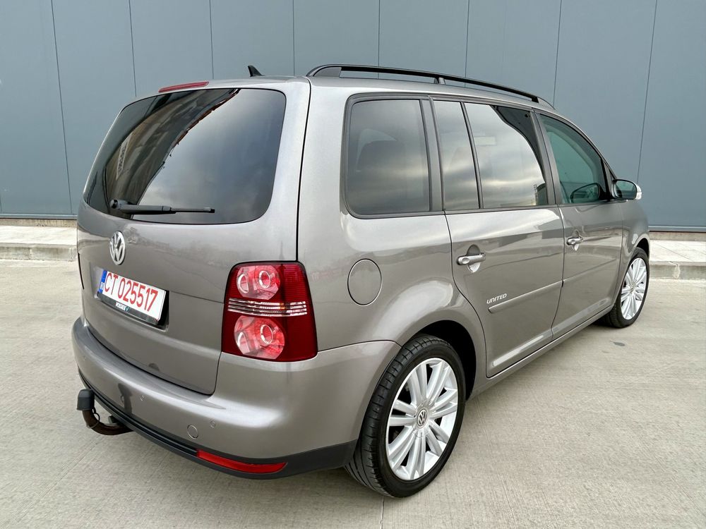 Vw Touran 2009 Automat 2.0 TDI 140 Cp united recent adus Germania