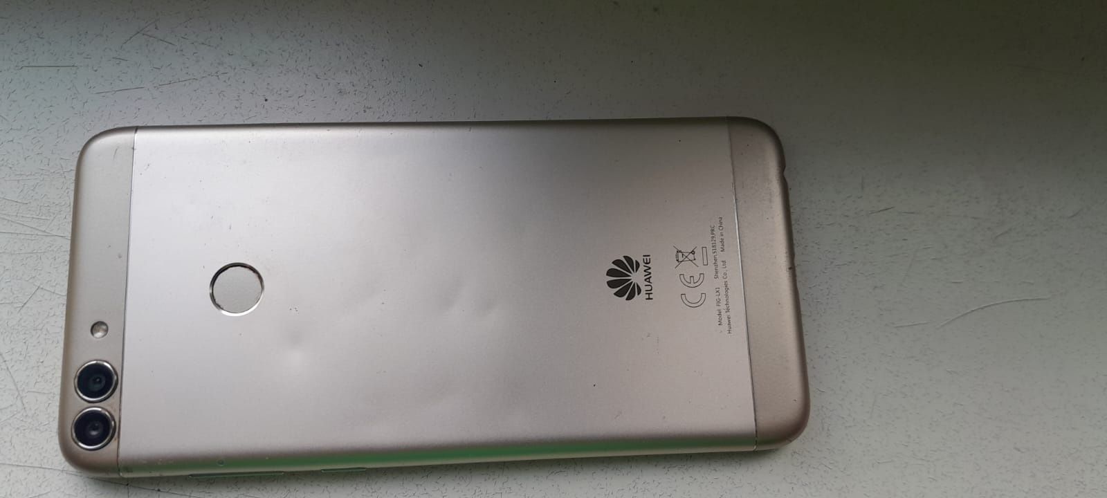 Смартфон HUAWEI 9