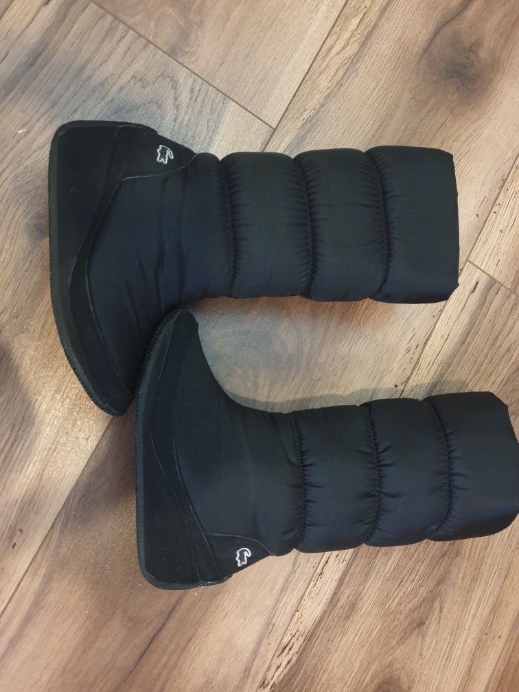 Ghete Lacoste 35.5