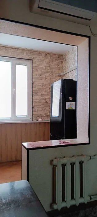 Продаю 2-х комнатнаю квартиру Сергели 8а с лифтовой