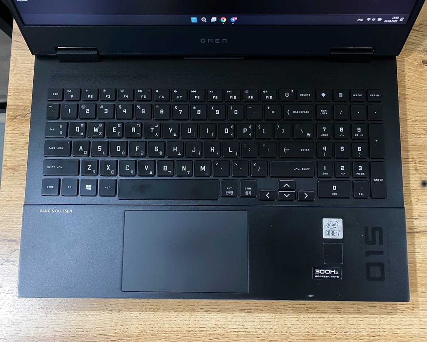 300Hz Hp Omen 15 gaming noutbuk i7 32GB/1TR SSD