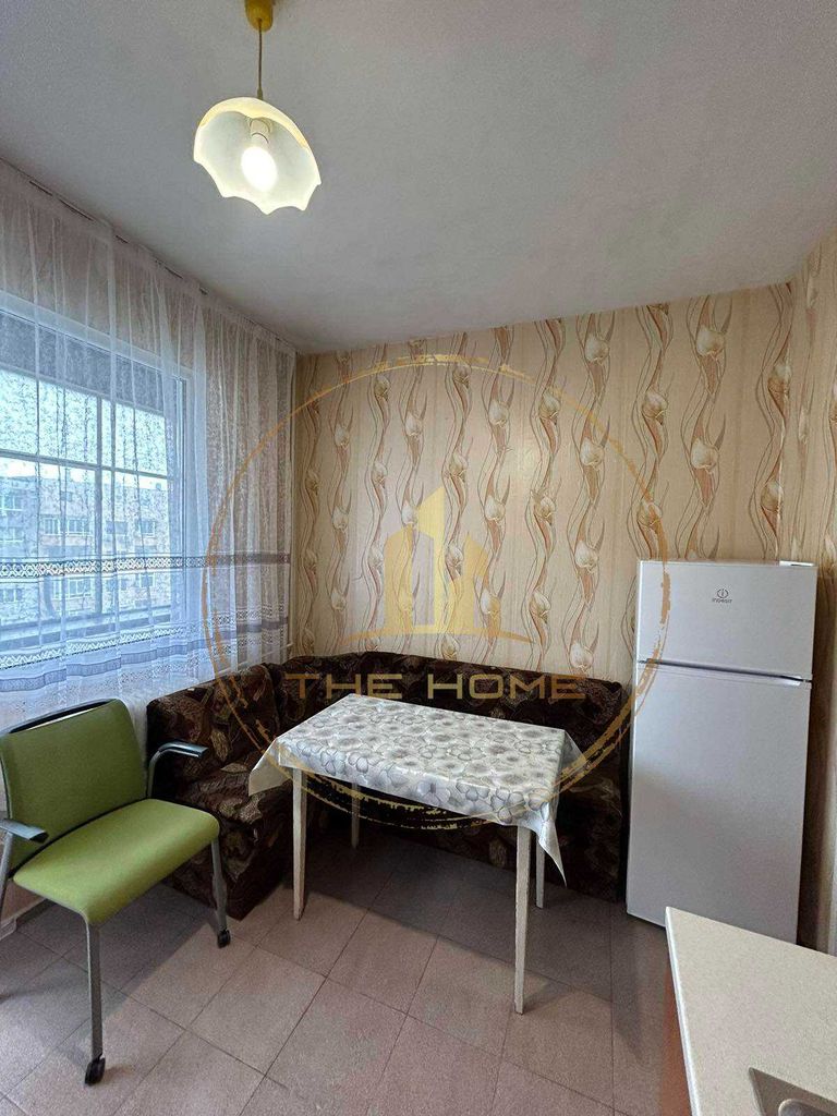 Дава се под наем Двустаен апартамент в Варна, Младост 1 - 48 кв.м за 250 € - Снимка #2