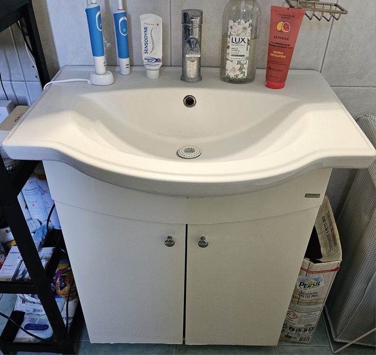 Set mobila de baie+ Lavoar+Baterie+ Oglinda