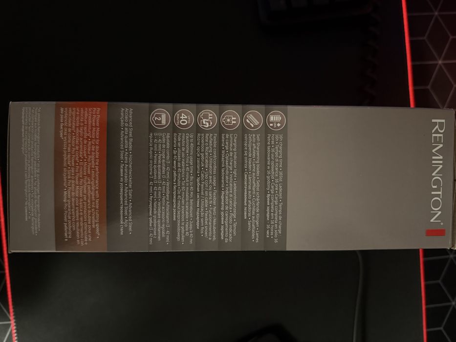 Aparat de tuns parul si barba Remington HC5200