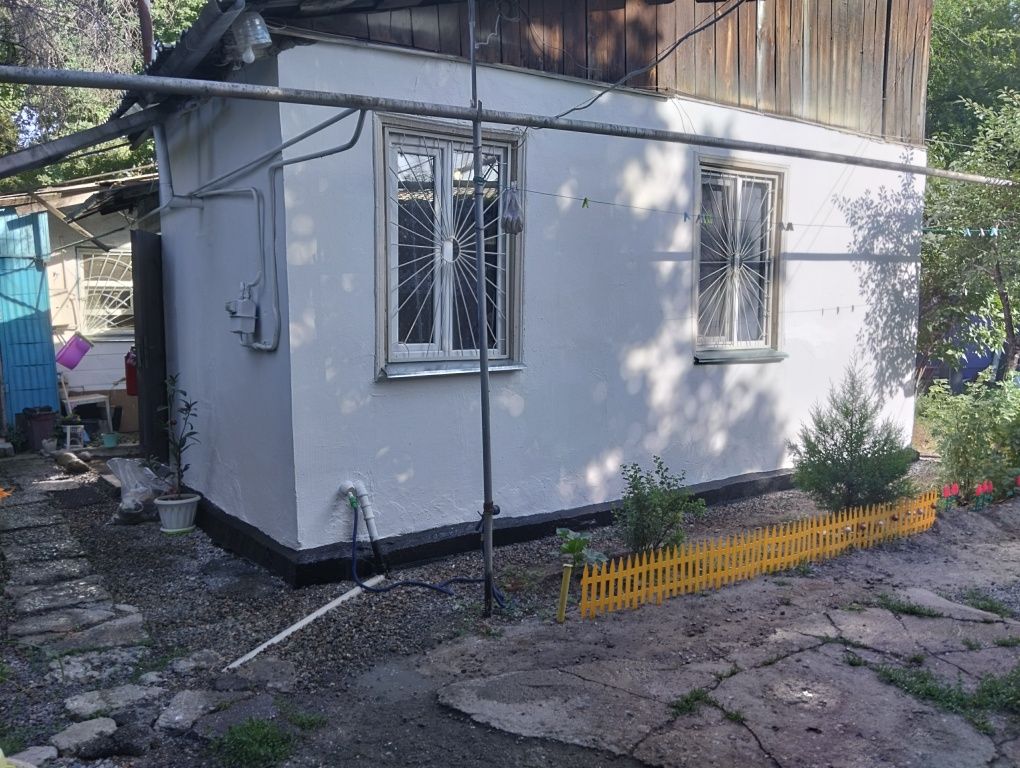 Продам. Третья часть дома.