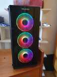 PC gaming, i7 9700, RX 6600XT cu 8GB, 32GB DDR4, SSD 500GB