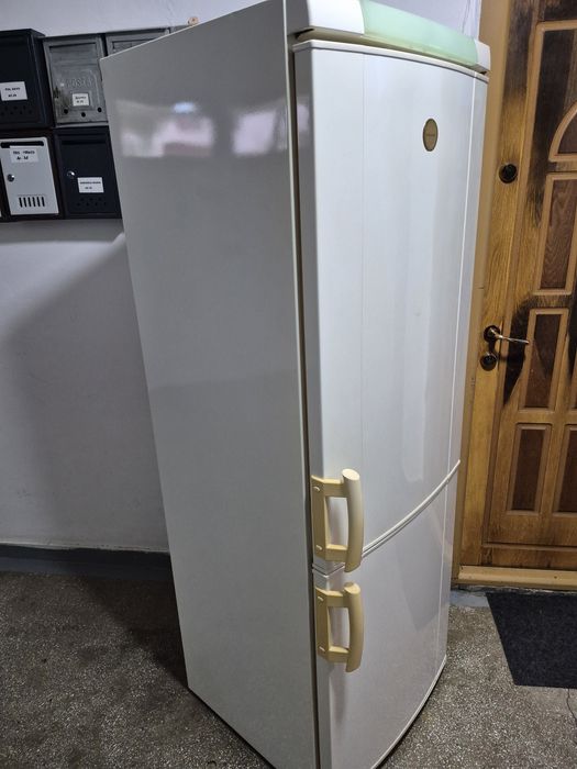 Vand combina frigorifica Electrolux